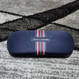 VINTAGE TOMMY HILFIGER UNISEX HARD PROTECTIVE GLASSES CASE